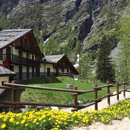 Residence Dei Walser Gressoney-la-Trinité Exterior foto